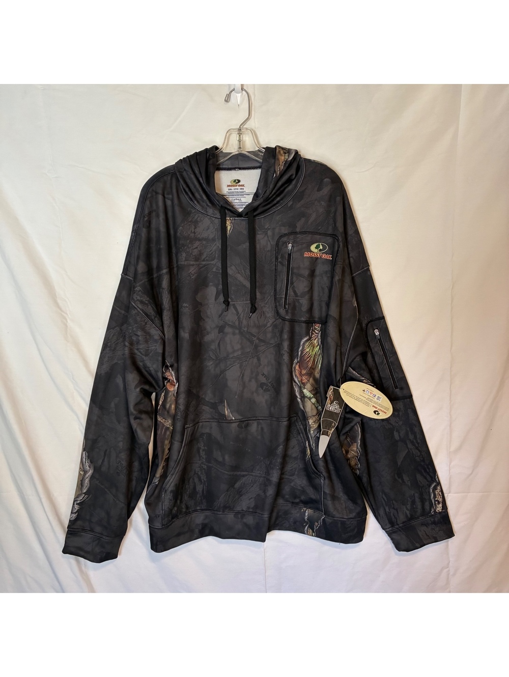 Mossy Oak New With Tags Men's Eclipse Camo Pullover Tech Hoodie Sz 2 XL